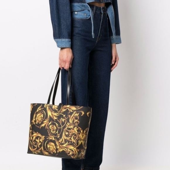 Versace Bag - Picture 4 of 12